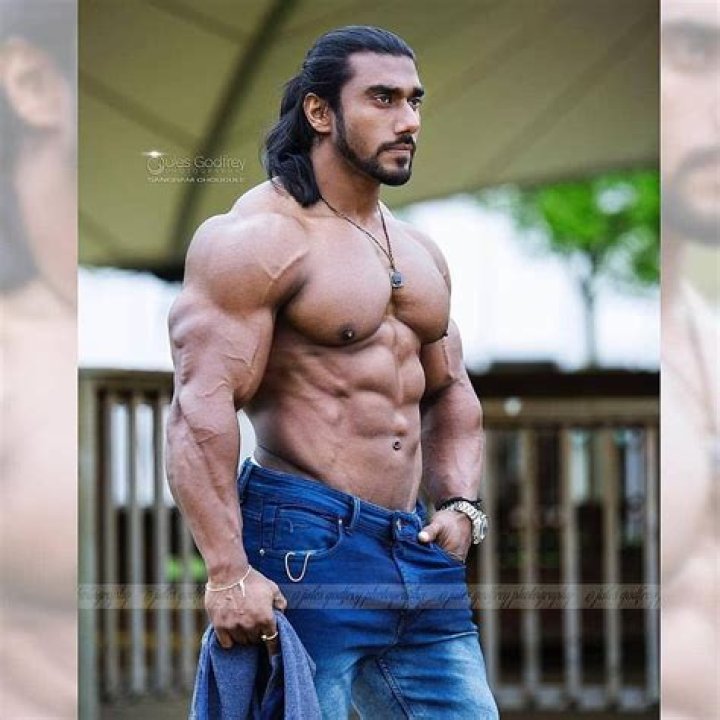 Aarif Rahman Height, Weight, Net Worth, Age, Birthday, Wikipedia, Who, Instagram, Biography
