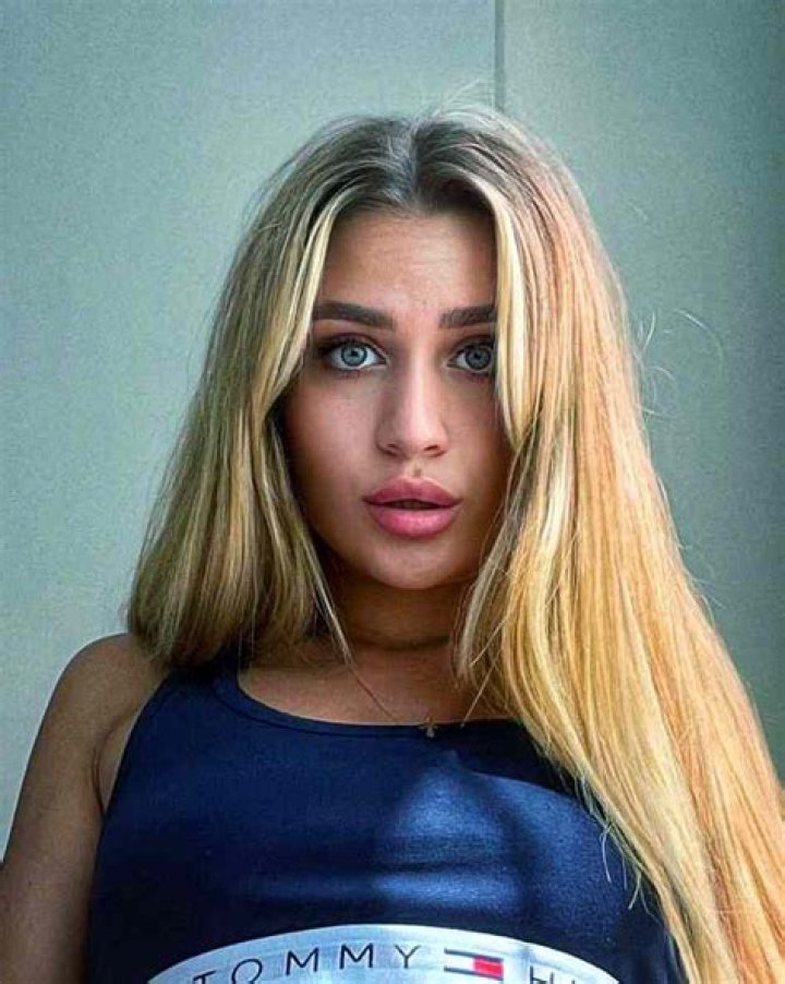 Chiki Bunny Height, Weight, Net Worth, Age, Birthday, Wikipedia, Who, Nationality, Biography